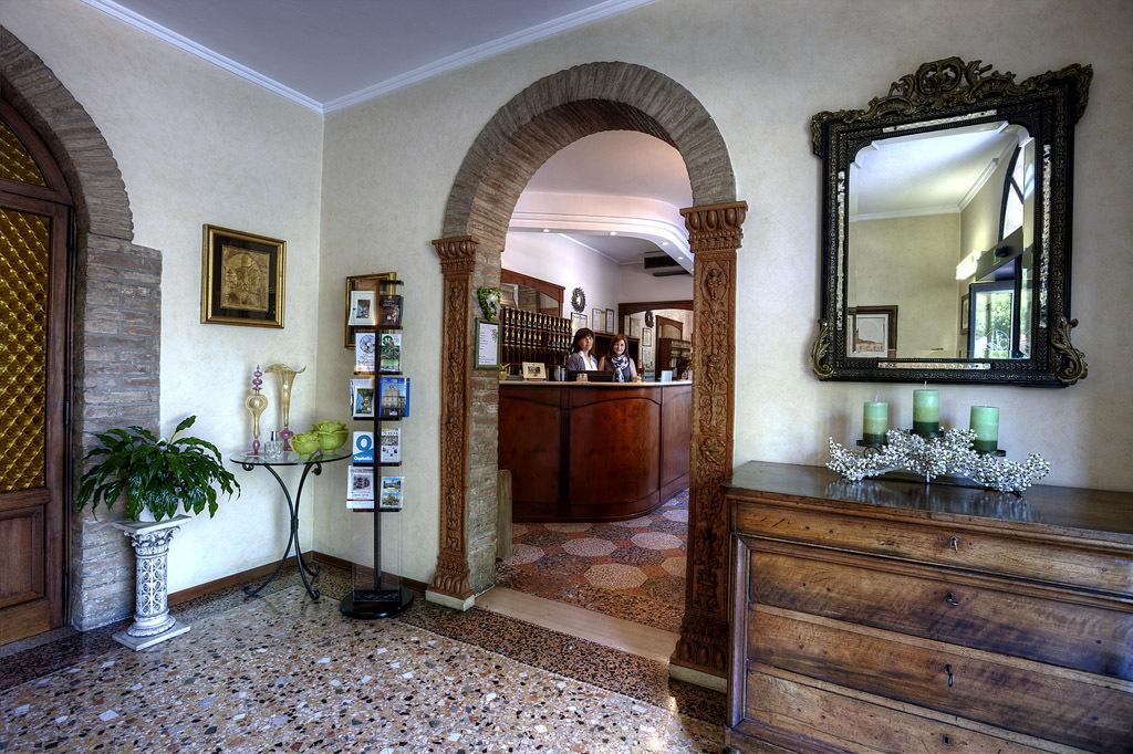 Hotel Castello Modena Esterno foto